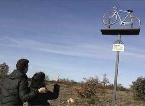 Armstrong pierde su monumento homenaje en el pueblo palentino de Antigüedad