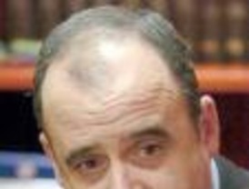 Egibar advierte a Zapatero que puede ser el cuarto presidente que cae por el terrorismo si no actúa con altura de miras