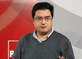 López acusa a Rajoy de 'desmontar en un año' la sanidad púiblica