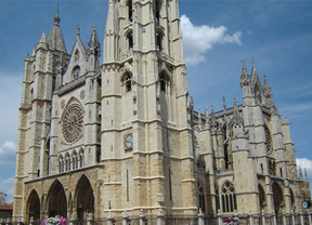 Desalojada la Catedral de León por una falsa amenaza de bomba