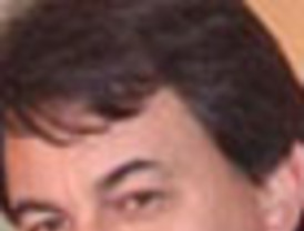 Mas 'fichará' a independientes si gana