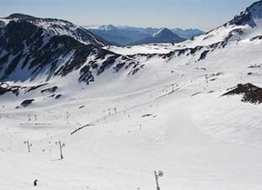 Comienza la temporada de esquí en San Isidro y Leitariegos