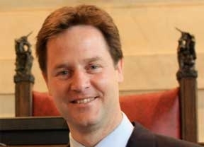 El viceprimer ministro británico, Nick Clegg, de vacaciones en Olmedo