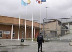 El 'asesino señorito', que mató a su mujer embarazada y dos transexuales, abandona el Centro Penitenciario de Segovia