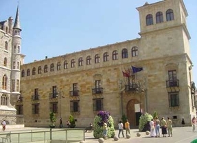 La Diputación de León aprueba por unanimidad unos presupuestos 