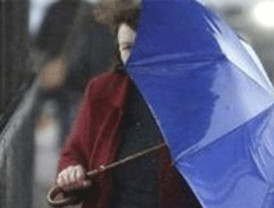 El Servicio 112 recibe más de un centenar de llamadas por incidencias causadas por el mal tiempo