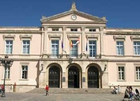 Golpes e insultos en el Ayuntamiento de Palencia