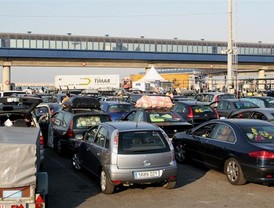 1.135.592 personas y 298.358 vehículos han cruzado el Estrecho