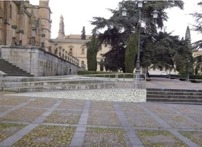 Cuatro rampas mejorarán la accesibilidad al entorno de la Catedral de Salamanca