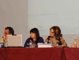 Expertos reunidos en Granada piden no sobreprotegerlos ni familiar ni institucionalmente y darles educación sexual