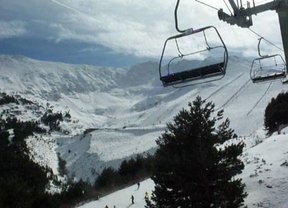 La estación de esquí de La pinilla comienza a producir nieve