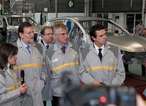 Rajoy dice que Renault ha adjudicado el Plan Industrial a España gracias a medidas como la reforma laboral