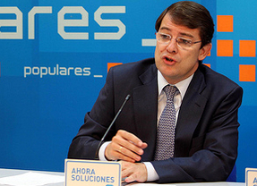 Fernández Mañueco: "No existe ni toca" el debate de la sucesión en la Junta 