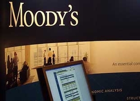 Moody's rebaja la nota de CyL que pasa de 'A3' a 'A2' con perspectiva negativa