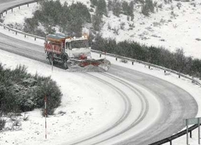 El dispositivo de vialidad invernal en Castilla y León contará con 441 quitanueves y 83.393 toneladas de sal