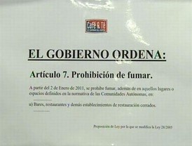 Los hosteleros andaluces cifran en un 44% la caída de ventas por la Ley Antitabaco