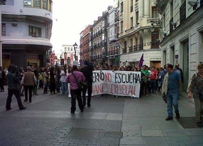 Unos 700 estudiantes se manifiestan en Valladolid en contra de los recortes en Educación y Sanidad