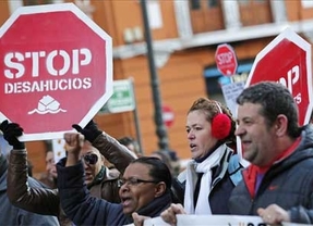 Stop Desahucios consigue paralizar las subastas de las viviendas de dos familias en Valladolid