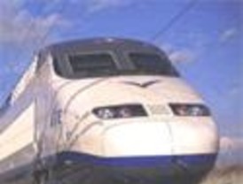 Miles de personas, incomunicadas por la avería del AVE