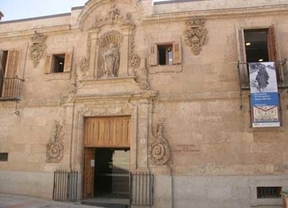 Nace en Salamanca una asociación que pide el regreso de los documentos enviados 