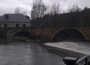 La suspensión de una ruta escolar por inundación de la vía impide a 24 alumnos de Segovia asistir a clase