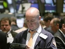 Wall Street termina en positivo pese a los títulos de GM