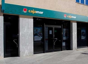 Revientan un cajero de Cajamar en Aldeamayor (Valladolid) y roban 8.000 euros
