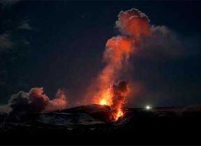 Investigadores de la USAL abren nuevas vías de estudio en el comportamiento de los volcanes