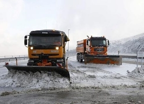 La nieve y el hielo cierran al tráfico seis carreteras en CyL y obligan a usar cadenas en otras doce 