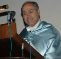 Julio Borrego Nieto, Premio Castilla y León de las Ciencias Sociales y Humanidades por su trayectoria académica vinculada a la lengua