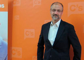 Luis Fuentes, 'satisfecho', asegura que serán 'decisivos' y se convertirán en 'el motor del cambio' en CyL