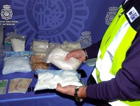 Desarticulada una red internacional de tráfico de cocaína asentada en Roquetas