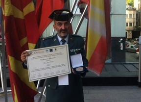 El jefe del Seprona de Segovia recibe la Mellada de Honor de Naciones Unidas por su defensa de la capa de ozono