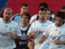 Argentina busca las semifinales de la Copa ante Perú