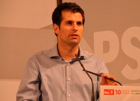 Tudanca pide un debate entre los candidatos a las primarias del PSOE y publica su declaración de la Renta