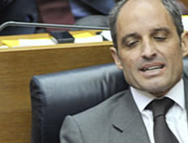 El juez José Flors podría concluir que Camps no se pagó los trajes