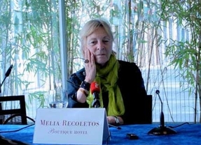 Soledad Puértolas reivindica en Valladolid la literatura frente a la abundancia de libros