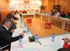 Alcaldes socialistas de CyL acuerdan la 'necesidad' de poner en marcha políticas progresistas ante los recortes del PP