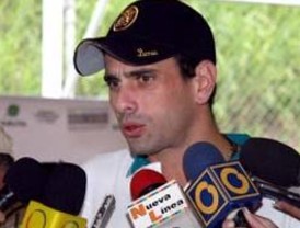 Gobernador Capriles critica politización de la justicia