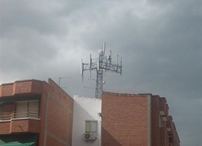 El Juzgado clausura antenas de móviles instaladas en la plaza Ribera de Castilla en Valladolid