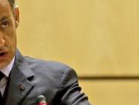 Sarkozy también vuelve de las vacaciones ante el rumor de contagio financiero