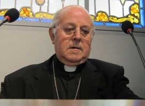 Blázquez califica a Benedicto XVI de 'maestro en la fe' y espera que el nuevo Papa presida la Pasión en Roma