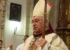 El obispo de Segovia pide a sus sacerdotes donar a Cáritas el 10% de su salario