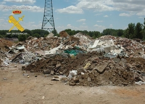 Imputado el responsable de una empresa de gestión de residuos por cometer vertidos ilegales en León