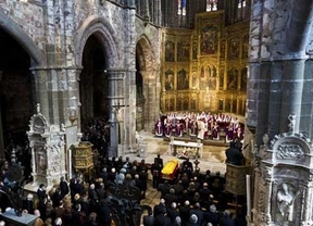 El obispo de Ávila insta a seguir el camino de Suárez en favor de la convivencia