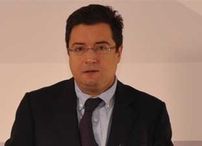 López propone un modelo fiscal alternativo para CyL que grave más a quien más tiene