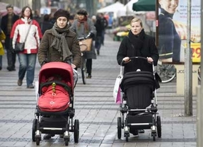 La Seguridad Social destinó 56,35 millones a prestaciones de maternidad y paternidad hasta septiembre en CyL
