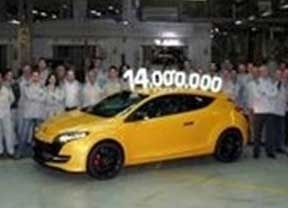Renault produce en Palencia su vehículo 14 millones