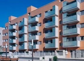 Las hipotecas sobre viviendas cayeron en CyL un 23,7% en julio, la menor caída de España 