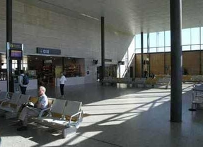 Los cuatro aeropuertos pierden pasajeros hasta septiembre, encabezados por León con un 44,7% menos